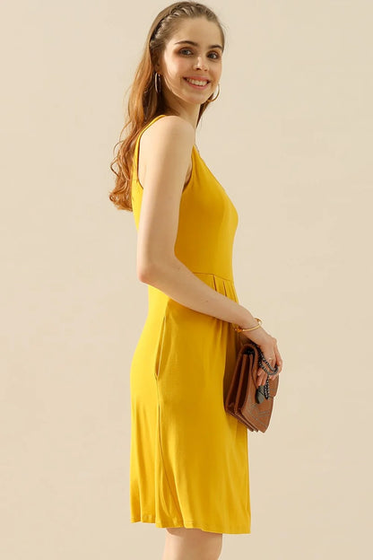 Doublju Full Size round Neck Ruched Sleeveless Dress with Pockets
